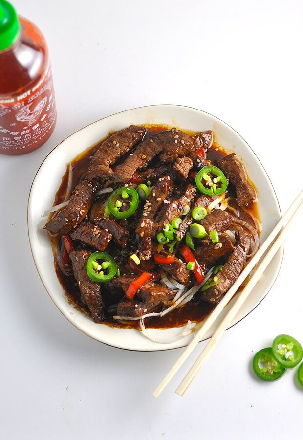  #Keto Crispy Sesame Beef - a perfect way to fight the cravings! Shared via www.ruled.me/ 
