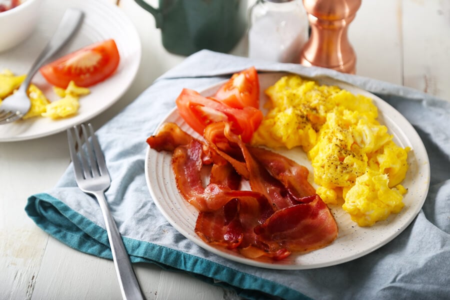 Keto Breakfast: Bacon & Eggs