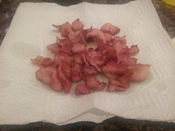 Set the bacon aside