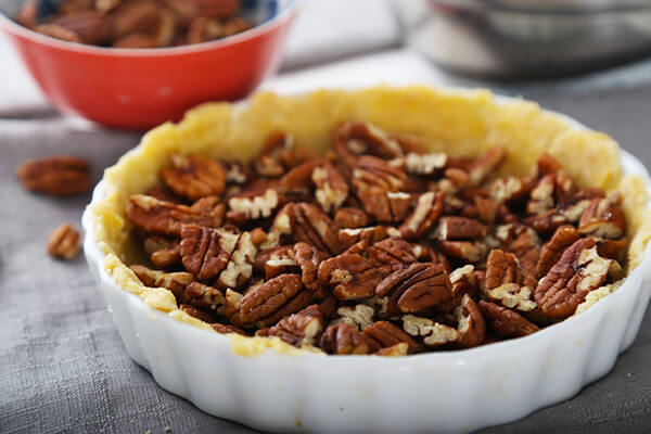 Luscious Caramel Pecan Pie