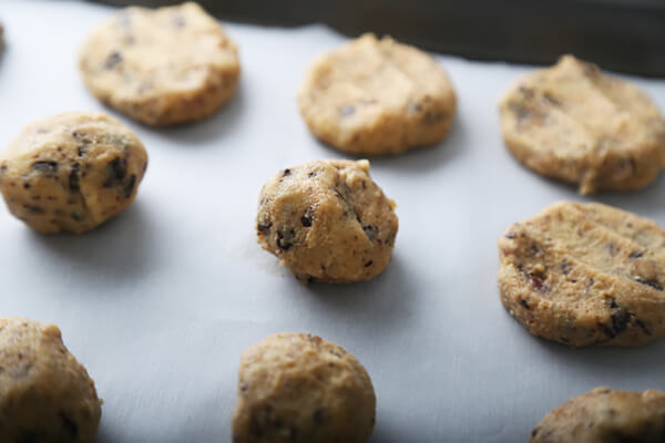 Baconscotch Chocolate Chunk Cookies