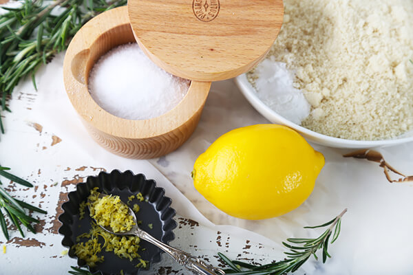 Lemon & Rosemary Low Carb Shortbread