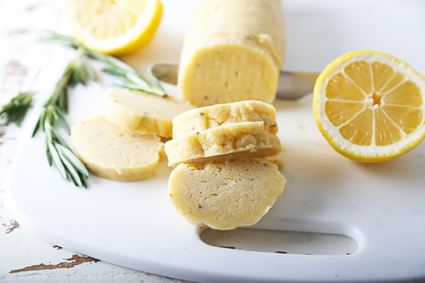 Lemon & Rosemary Low Carb Shortbread