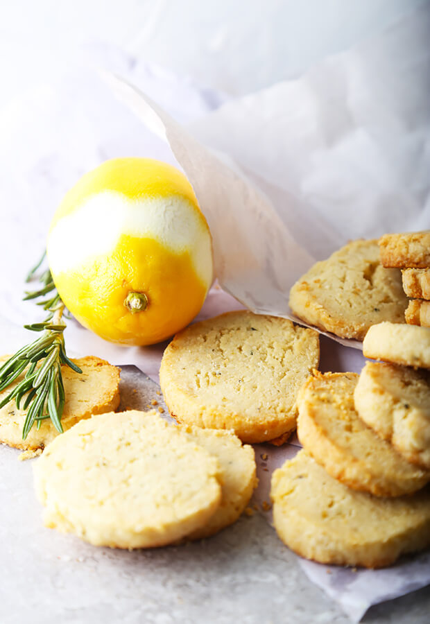 Lemon & Rosemary Low Carb Shortbread