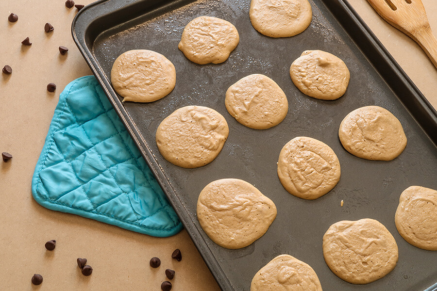 LC Peanut Butter Meringue Cookies