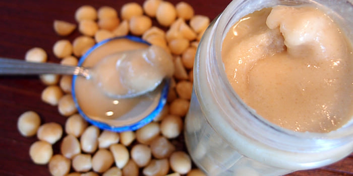 Homemade Macadamia Nut Butter