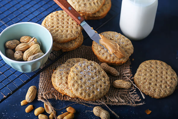 Classic Peanut Butter Cookies