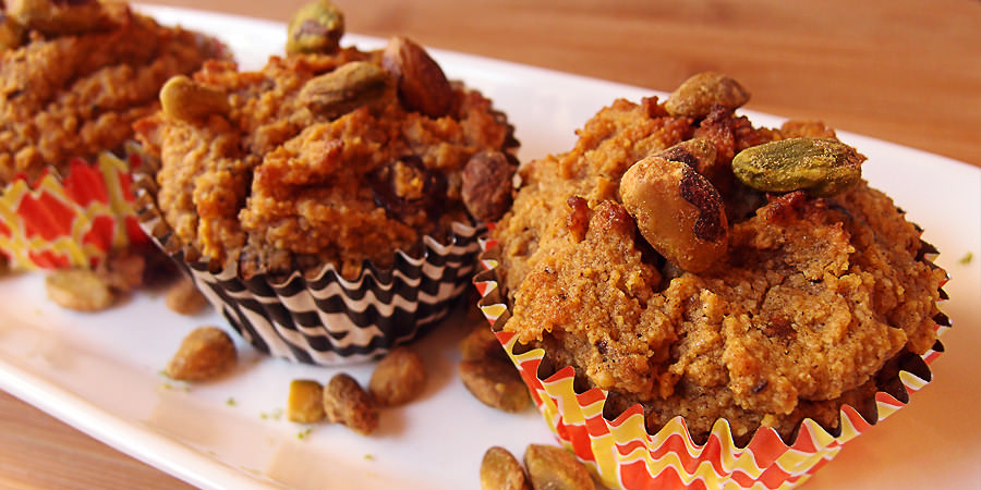 Pistachio and Pumpkin Chocolate Muffins - Shared via www.ruled.me