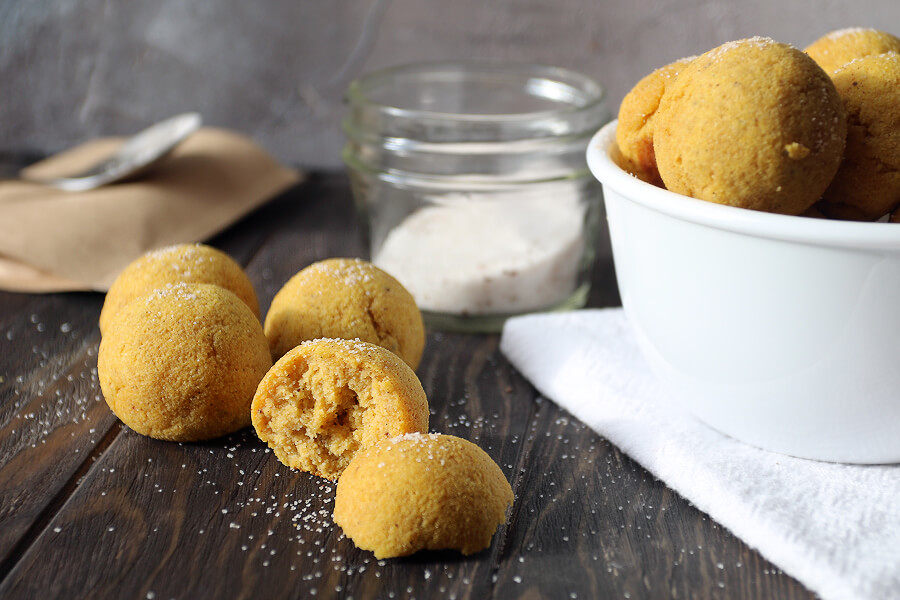 Pumpkin Cardamom Donut Holes