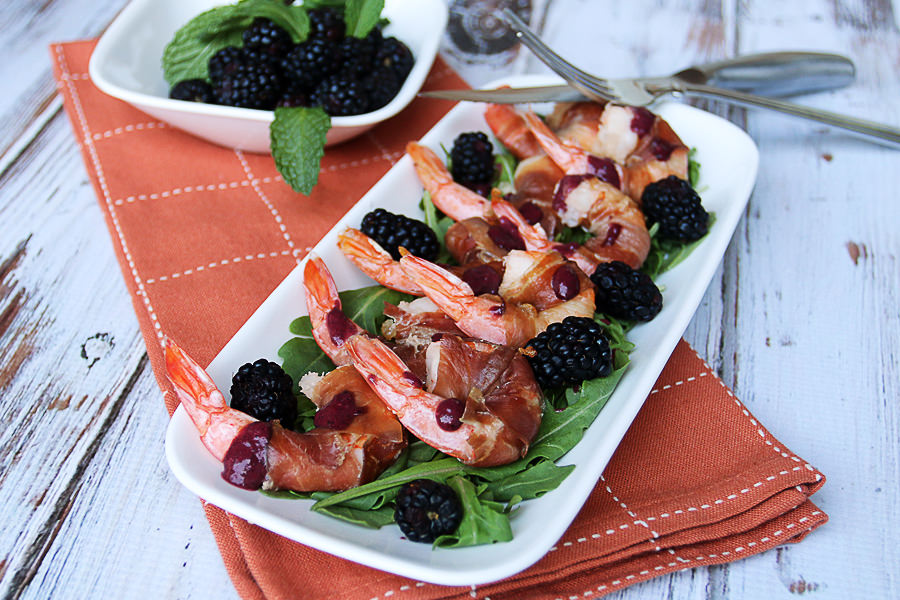 Prosciutto Wrapped Shrimp | Shared via www.ruled.me