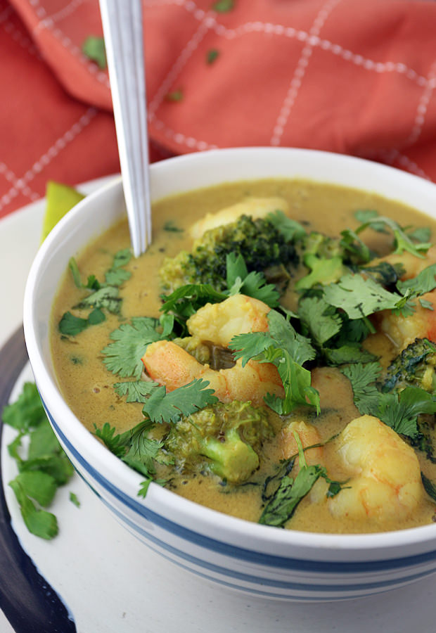 Thai Peanut Shrimp Curry - coconut, peanut butter, lime and cilantro come together to create a flavor explosion! Shared via www.ruled.me/