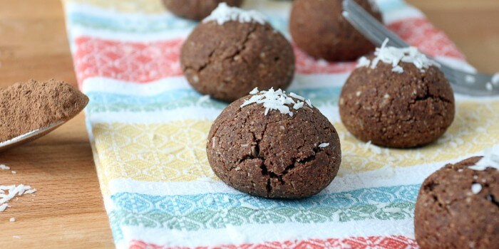 Keto Chocolate Coconut Macaroon Cookies
