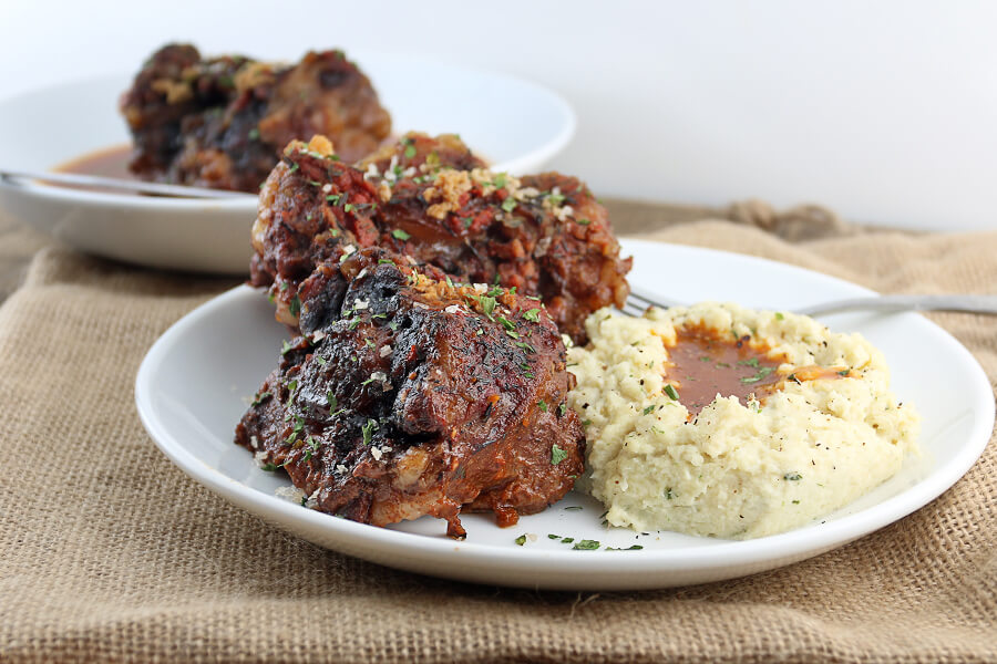 Keto Slow Cooker Braised Oxtails