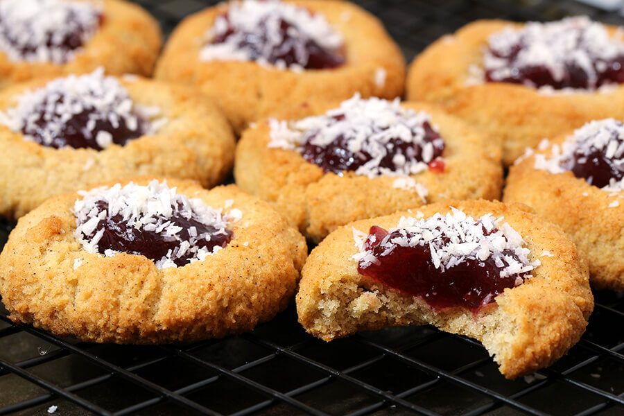 Keto Amaretti Cookies