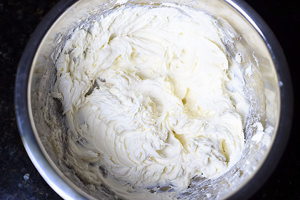 Keto Mini Vanilla Cloud Cakes