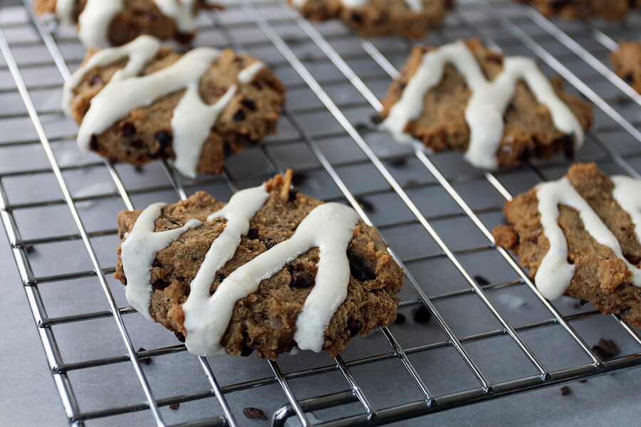 Low Carb Coconut Chip Cookies