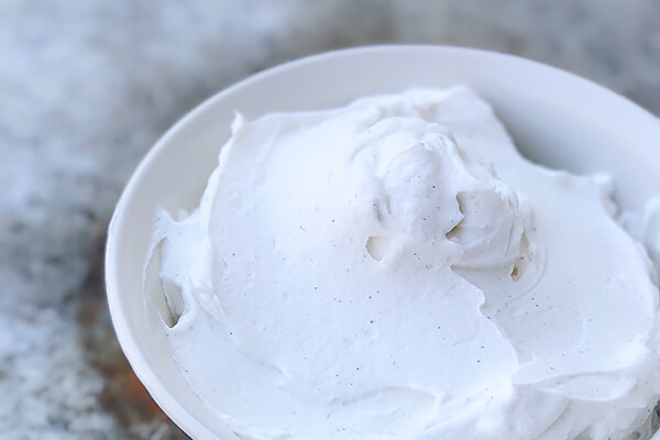 Christmas Wreath Meringue