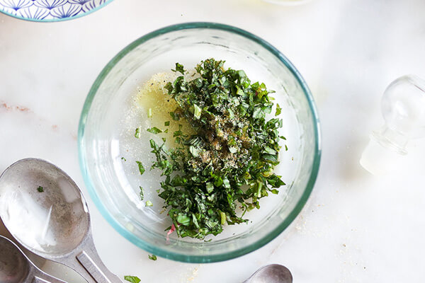 Salmon Lettuce Cups with Lemony Basil Spread 