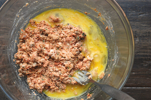 Cajun Salmon Cakes