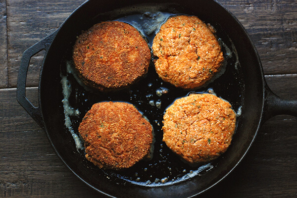 Cajun Salmon Cakes