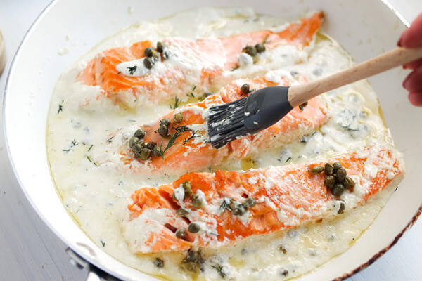 Creamy Lemon and Dill Pan Seared Salmon