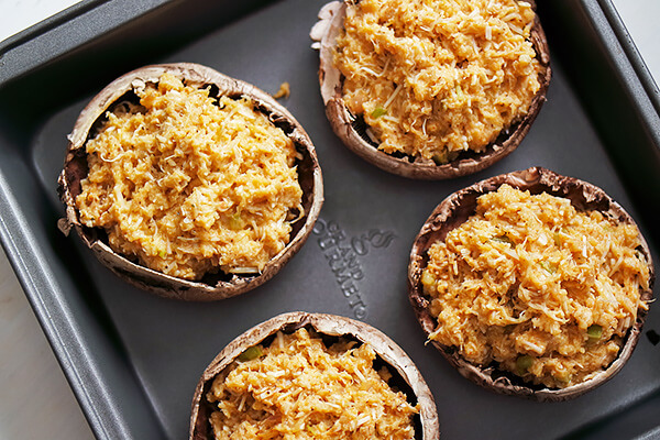 Crab Cake Stuffed Mushrooms