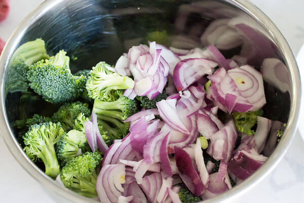 Simple Keto Bacon and Broccoli Salad