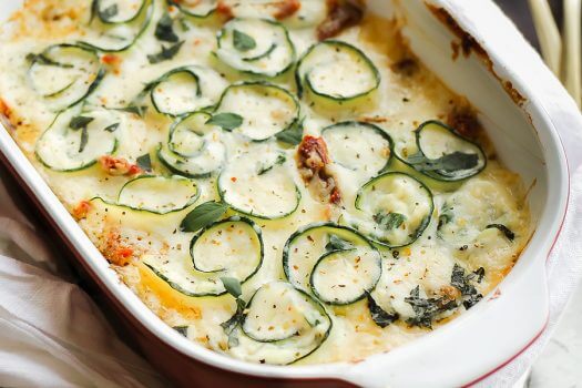 Creamy Spinach Alfredo Zucchini Rolls