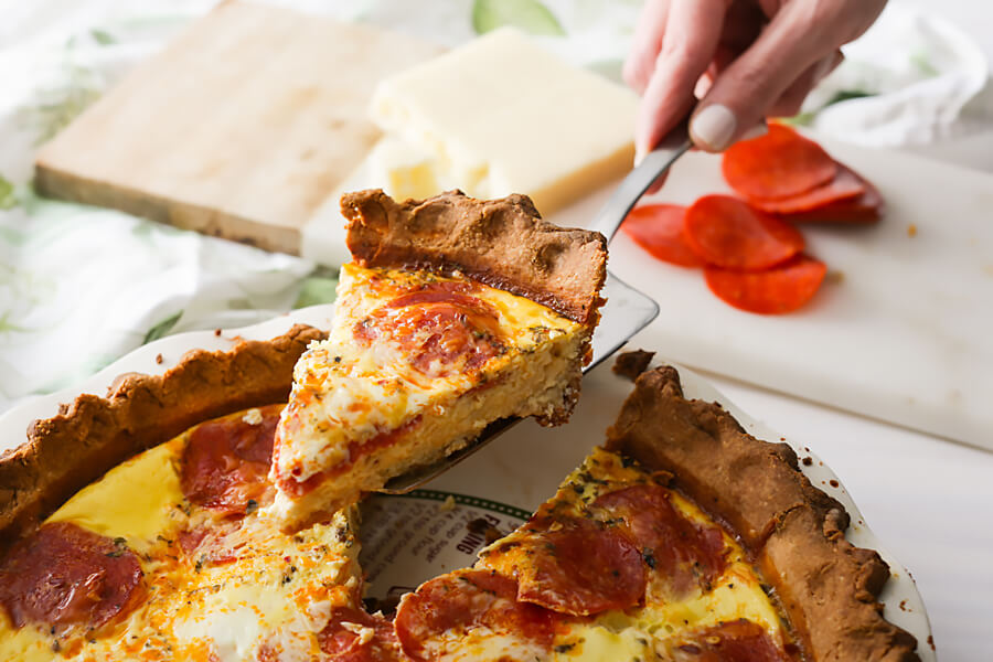 Keto Pepperoni Pizza Quiche