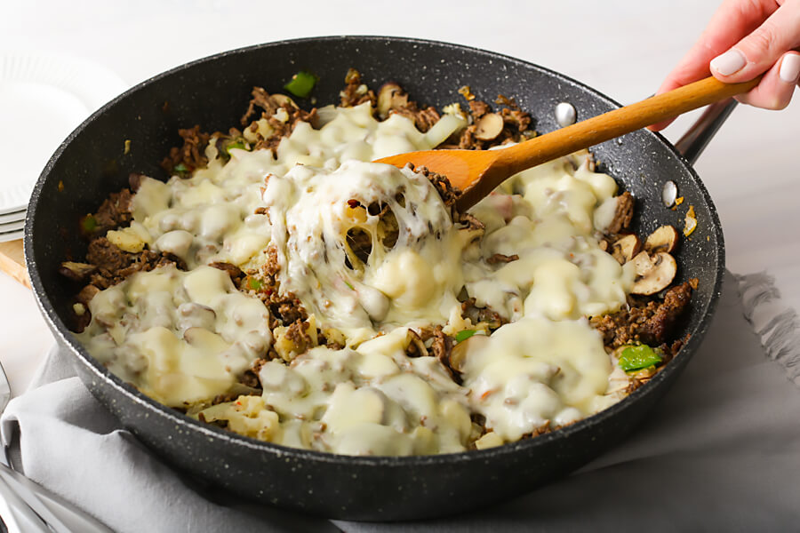 Keto Philly Cheesesteak Skillet