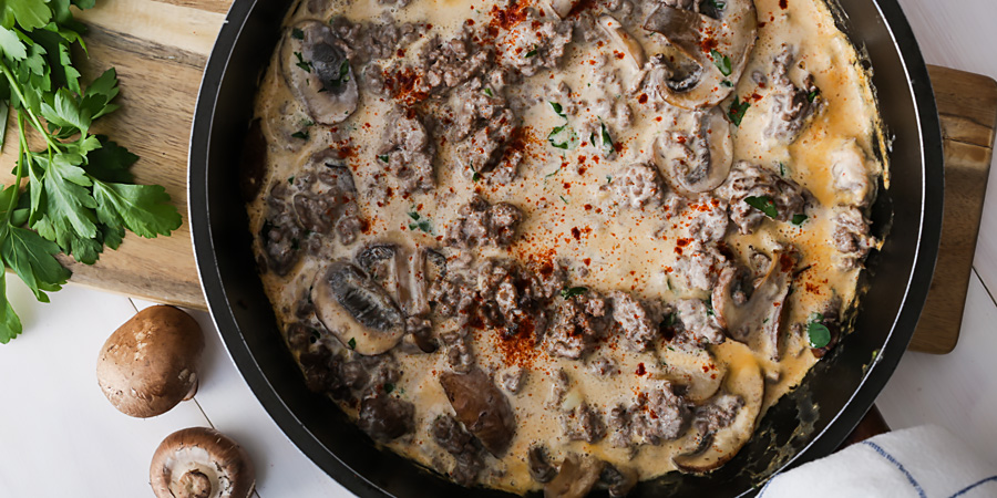 Keto Ground Beef Stroganoff