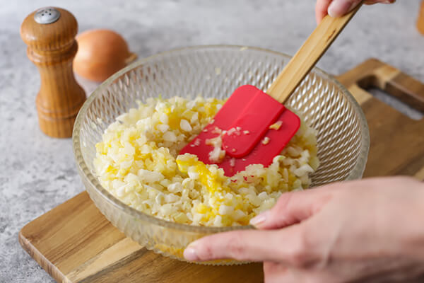 Keto Cauliflower Hash Browns