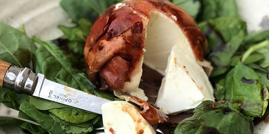 Prosciutto and Mozzarella Bomb