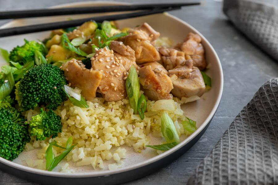 Keto Chicken Teriyaki Bowl