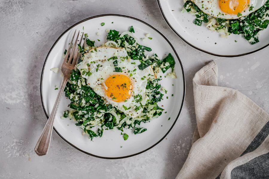 Keto Easy Eggs & Veggie Bowl