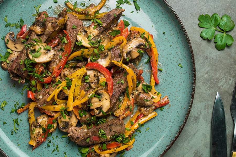 Keto Steak Stir-fry with Creamy Asiago Sauce